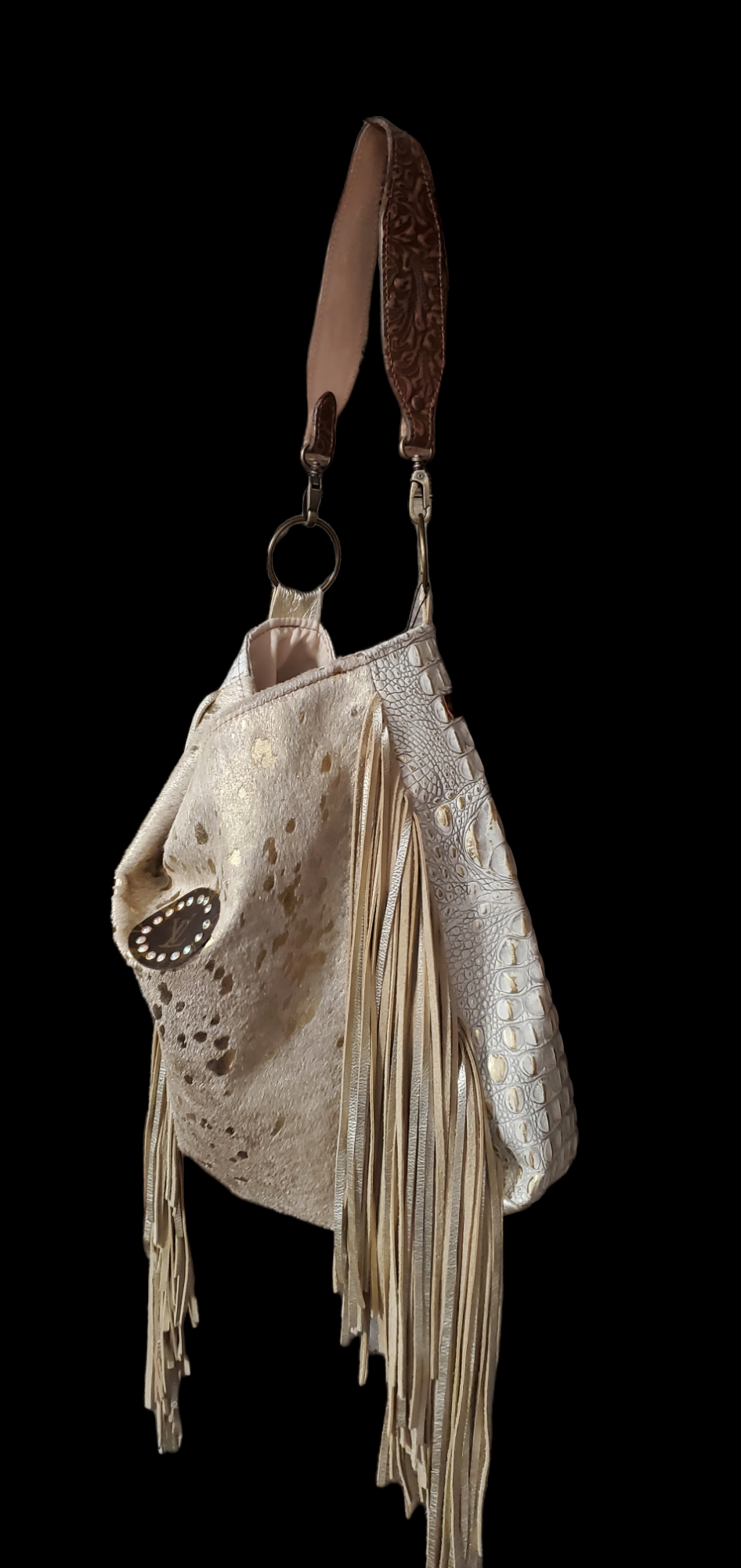 Keep it Gypsy Rosie Cream Croc Champagne LV Cowhide Handbag  display picture 2